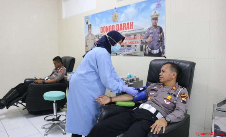 Satlantas Polres Pekalongan Gelar Bakti Sosial