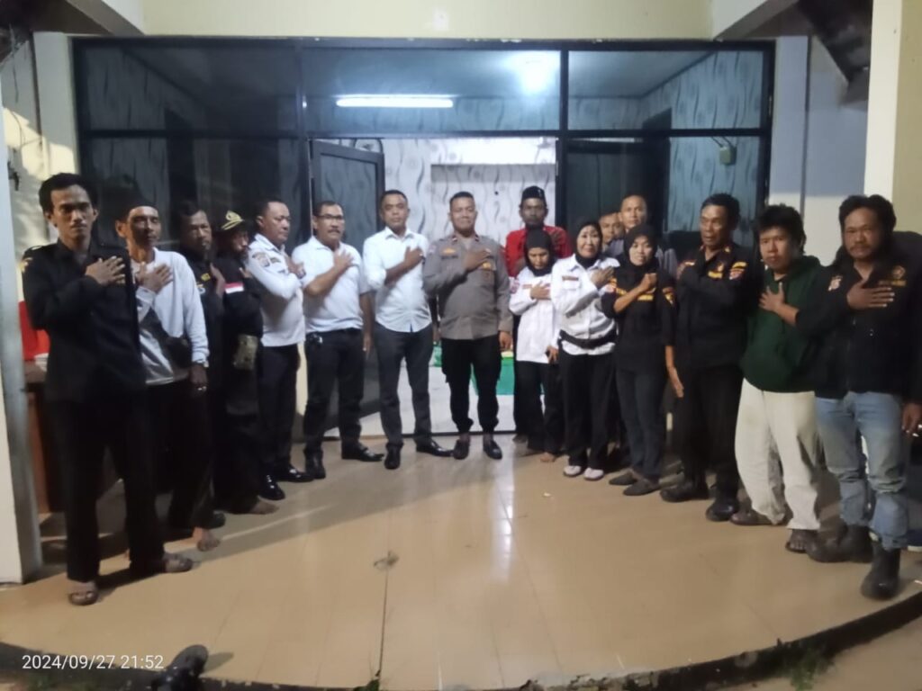 Silaturahmi Pokdar Kamtibmas Dengan Kanit Binmas Polsek Cisoka