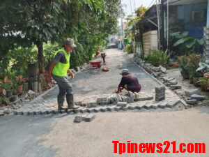 Warga Perumahan GPC Sambut Baik Proyek Pemeliharaan Jalan Paving Block CV. Naga Jaya